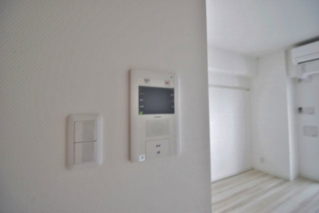 オーキッドレジデンス船橋本町のセキュリティ|顔が見えるＴＶモニターホン付き