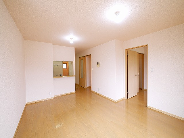 サニーサイドＧの居間・リビング|使いやすいリビングです