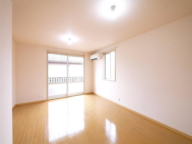 サニーサイドＧの居間・リビング|おしゃれな居間です