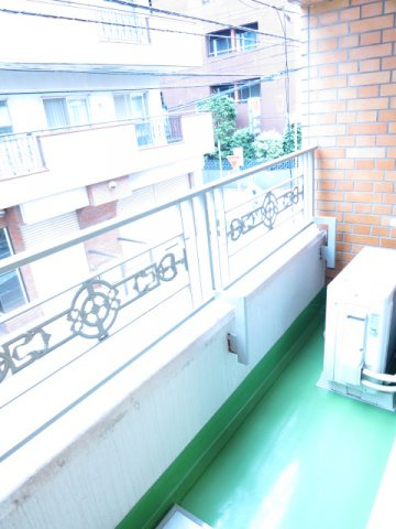 サンライズマンション久米川のバルコニー