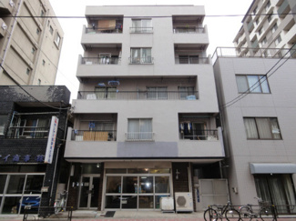 【外観】 | 南波ビル　RC造の５階建てマンション！入谷駅から徒歩７分！コンビニ近く！静かな環境です！角部屋！礼金ゼロ！