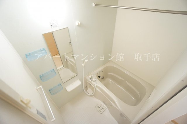 サイドウォークの浴室