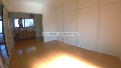 【居間・リビング】 | 宝持ハイツ