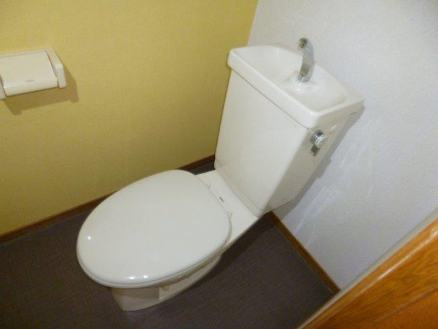 エルディムシャルマンＢのトイレ