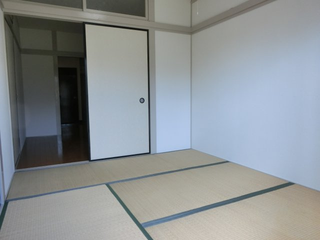 【寝室】 | プレミス大山