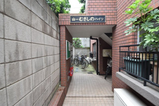 【エントランス】 | エントランス