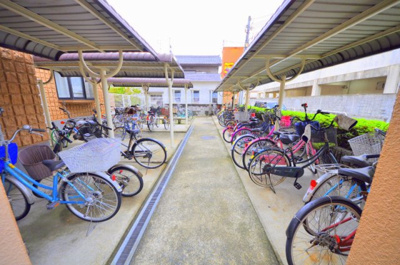 【駐車場】 | アルベーロ和生