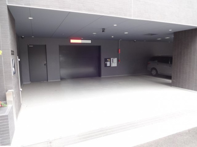 【駐車場】 | ザ・パークハウス上野
