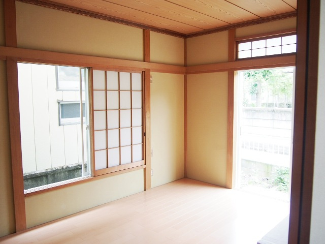 【洋室】 | 新戒貸家