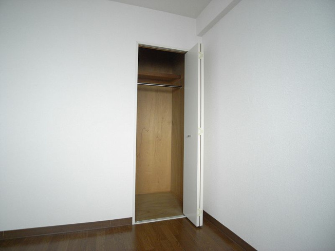 【洋室】 | コンフォートステージⅡ