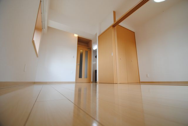 クオリアけやき通りの居間・リビング