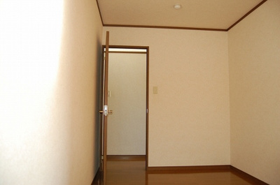 【居間・リビング】 | パステル大井手1 | ※同建物同型別のお部屋