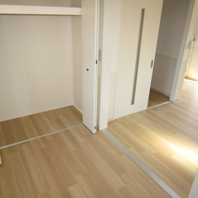 【寝室】 | アーバン白浜