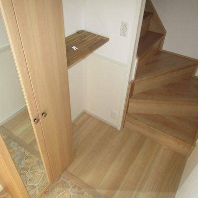 【玄関】 | アーバン白浜