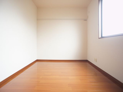 【寝室】 | アマービリスB | 清潔感のあるきれいな洋間です♪