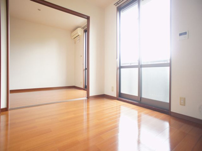 【子供部屋】 | アマービリスB | お部屋が広く使える充実収納付きです♪