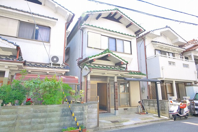 今市町貸家の外観