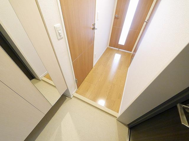 インフィニティの玄関|明るい玄関です