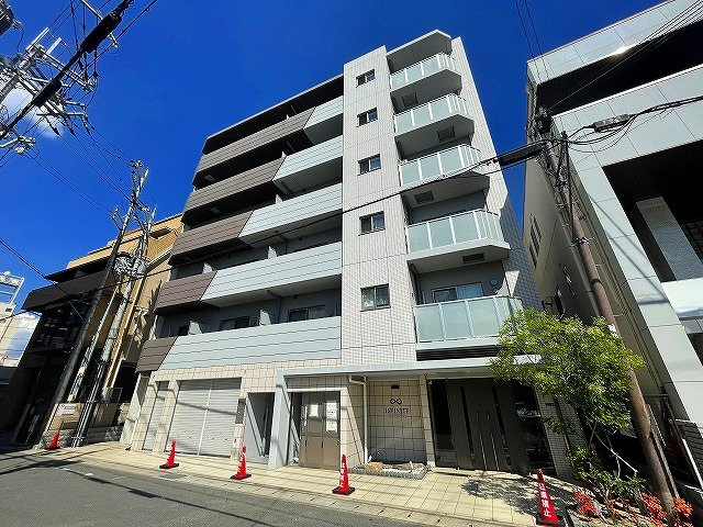 インフィニティの外観|キレイな外観です。