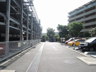 【駐車場】 | ヨコハマオールパークス　ザ・シーズンズ