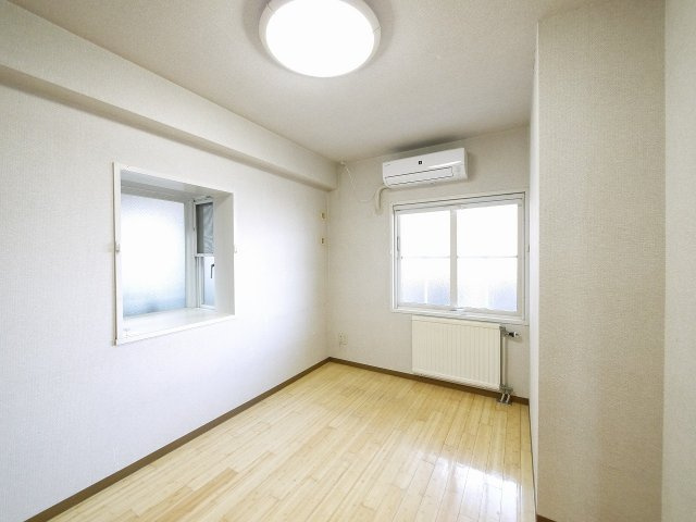 プレステ七番館の洋室|きれいな洋室です