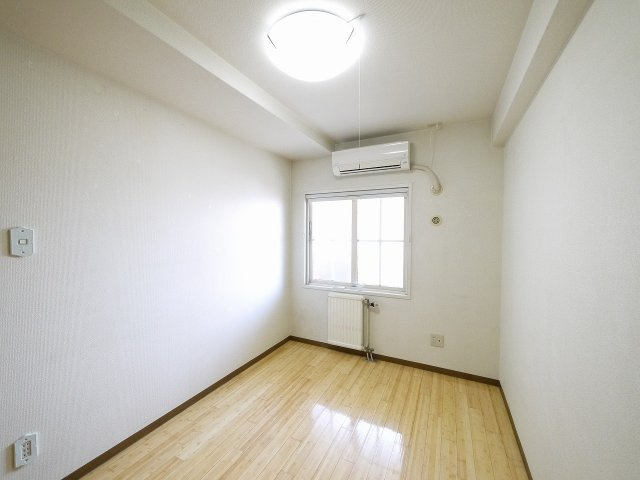 プレステ七番館の内装|きれいな内装です