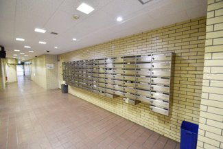 【エントランス】 | エントランスホール　集合ポスト