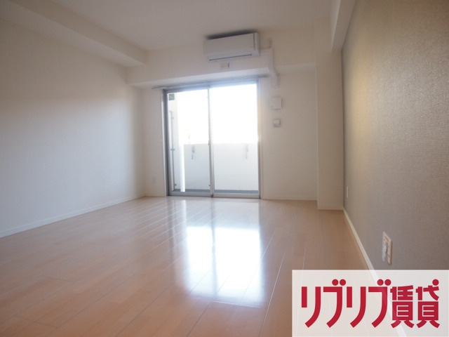 アーバンシャトー千葉の居間・リビング