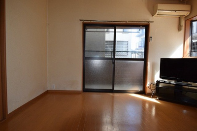 【洋室】 | カスタシオン横手