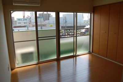 【居間・リビング】 | 林ビル | 同型タイプ