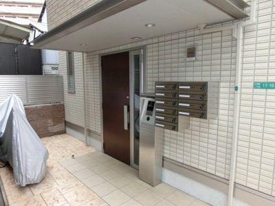 【エントランス】 | ジュリあべの | オートロック付きのエントランス