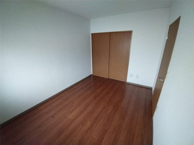 【寝室】 | グランドゥール春日