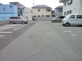 【駐車場】 | シルフィード東助松