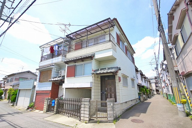 神殿町一戸建ての外観|キレイな外観です。