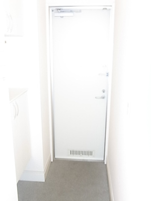 【玄関】 | ラマージュ２