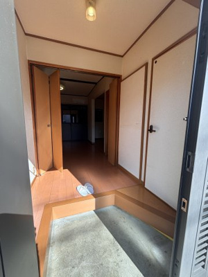 【玄関】 | 大津市国分1丁目5-36　テラスハウス | 玄関