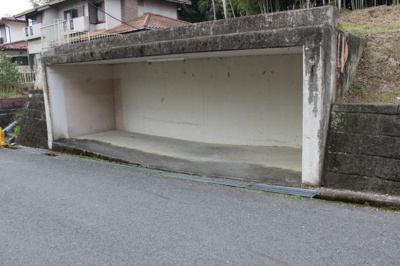 【外観】 | 大津市衣川2丁目5-19　売土地 | 掘り込みガレージ別カット