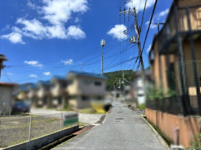 【前面道路含む現地写真】 | 大津市唐崎３丁目9-30　売土地 | 2026年7月撮影、前面道路