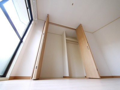 サンハイツ上村の収納|大きなものも収納できそうです