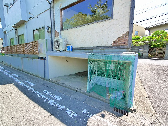サンハイツ上村のその他共用部分|ゴミ置き場です