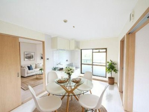 サンハイツ上村の居間・リビング|CGで家具等を配置したもので家具等は含まれません