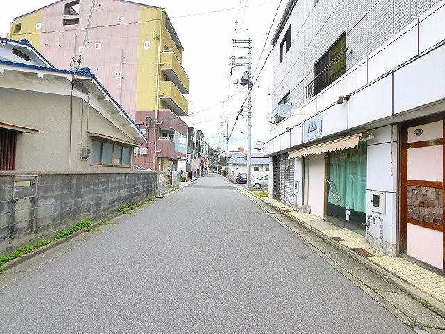橋本ビル（畔岡ビル）の周辺