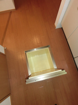 【収納】 | エーデルハイム | エーデルハイム　床下収納庫