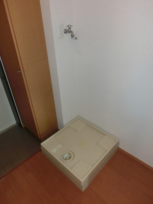 【洗面所】 | エーデルハイム | エーデルハイム　室内洗濯機置場