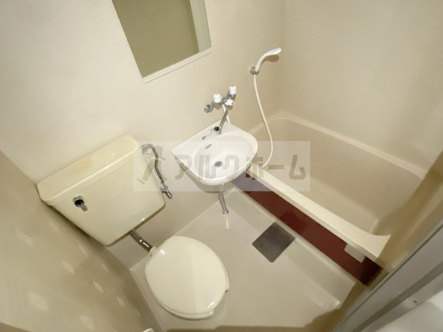 オレンジハウス1の浴室