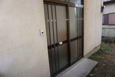 【エントランス】 | 鈴木住宅　貸家 | 『鈴木住宅』