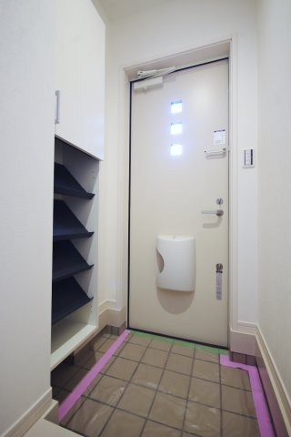 【玄関】