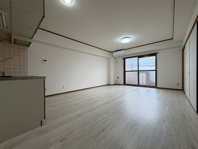 【内装】