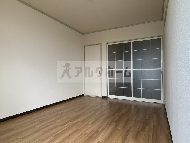 セジュール高井の洋室|セジュール高井（柏原市安堂町）　洋室①