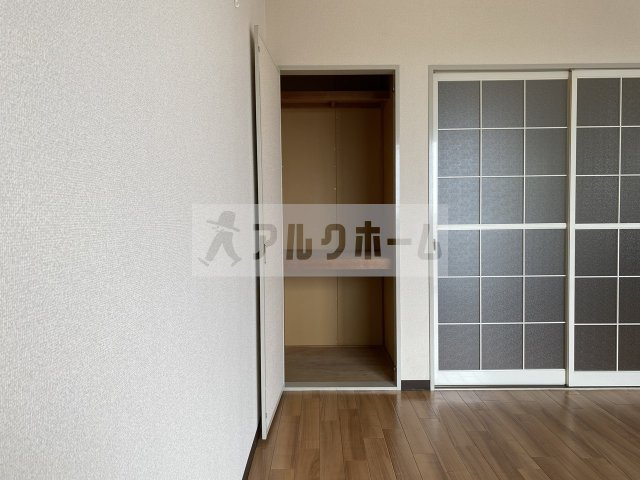 セジュール高井の収納|セジュール高井（柏原市安堂町）　収納